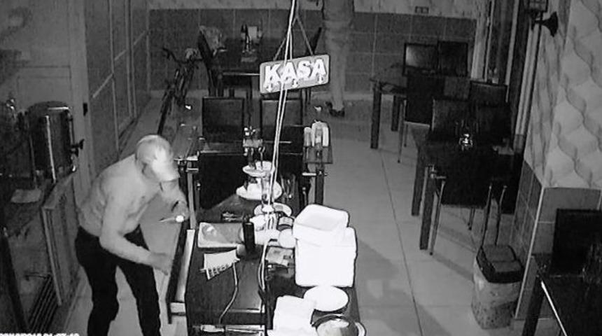 Hırsızların Pişkinliği Pes Dedirtti