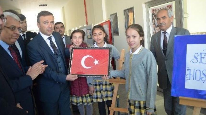 Kaymakam G&uuml;ven&rsquo;e Anlamlı Hediye