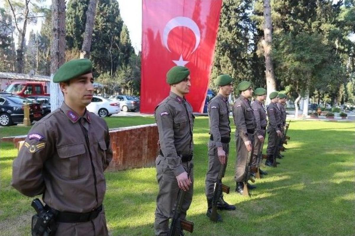 Zaferin 101. Yılında H&uuml;z&uuml;n Ve Sevin&ccedil; Bir Arada