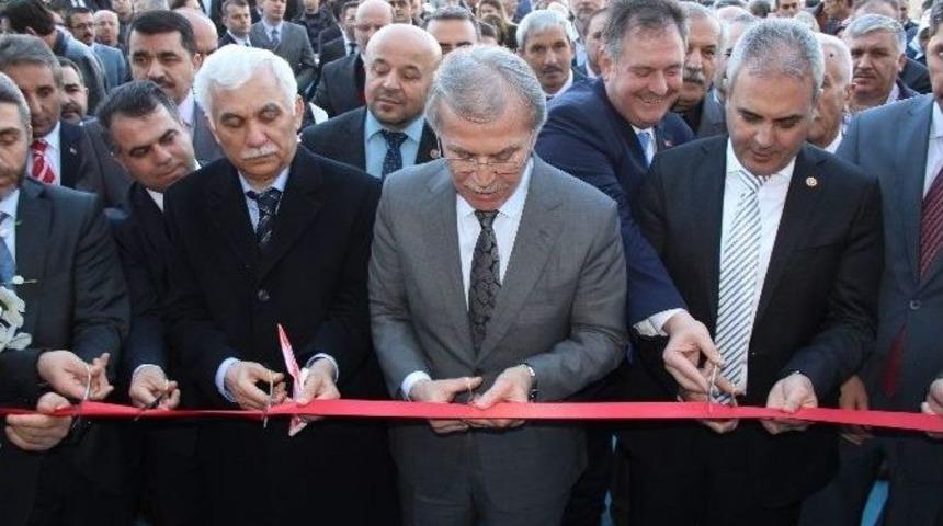 Ak Parti Genel Başkan Yardımcısı Mehmet Ali Şahin: