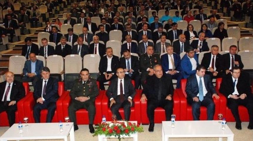 &Ccedil;anakkale Deniz Zaferinin 101. Yıld&ouml;n&uuml;m&uuml; Kutlandı