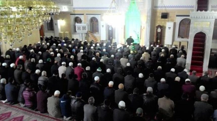Mahmut Sami Ramazanoğlu Camii&rsquo;nde Şehitler Anıldı