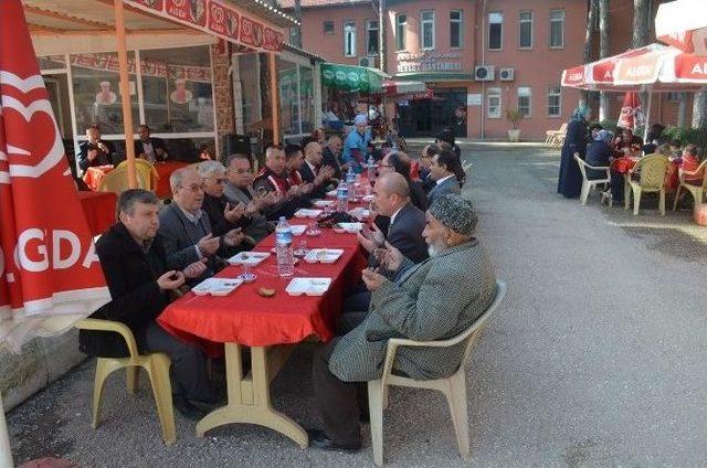 Kula Devlet Hastanesi Çanakkale Şehitlerini Andı