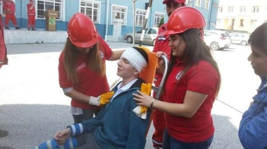 Nakut Deprem Tatbikatı Ger&ccedil;ekleştirdi