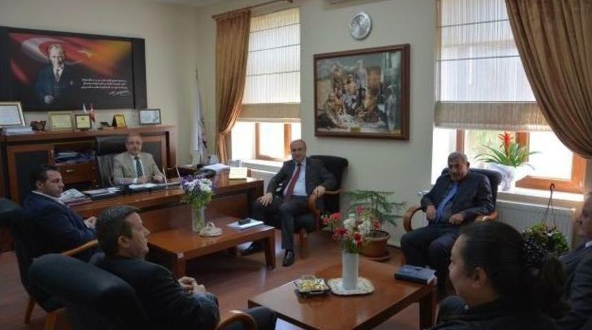 Genel M&uuml;d&uuml;r Başa G&ouml;kb&uuml;et Barajı Su Birliği Toplantısına Katıldı