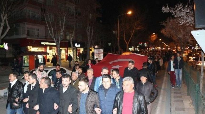 Niğde&rsquo;de Şehitler İ&ccedil;in Y&uuml;r&uuml;y&uuml;ş D&uuml;zenlendi