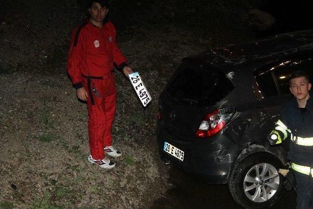 Otomobili Kanala Uçan Sürücü Kayıplara Karıştı