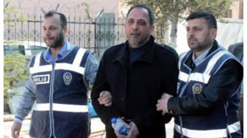 &Ouml;ld&uuml;r&uuml;len Yeğeni İ&ccedil;in Taziyeye Gelince Yakalandı