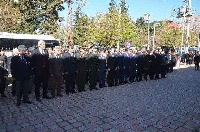 Viranşehir&rsquo;de 18 Mart Şehitleri Anma T&ouml;renleri 3