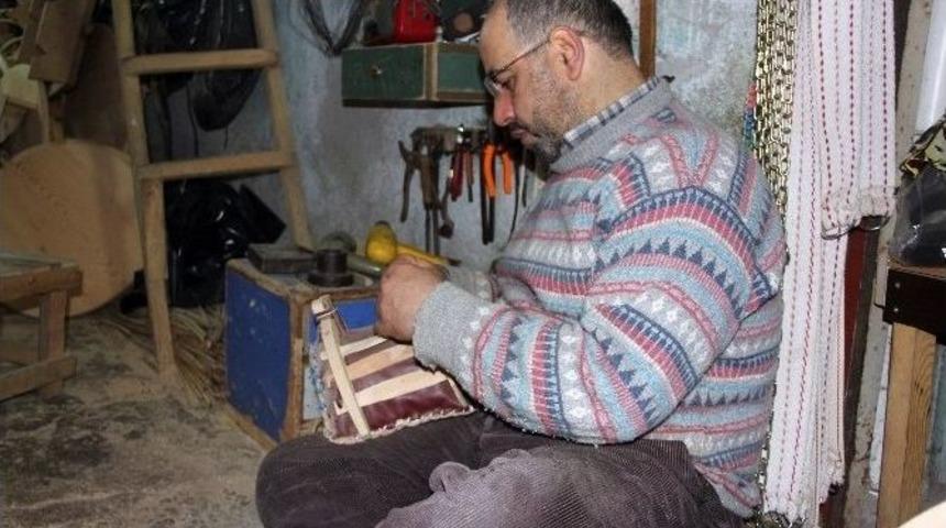 Teknolojiye Yenik D&uuml;şen Hataylı Semerci, Hediyelik Minyat&uuml;r Semer İşine D&ouml;nd&uuml;