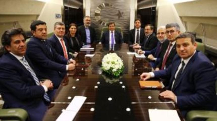 Başbakan Davutoğlu: &ldquo;t&uuml;rkiye Suriye&rsquo;nin B&ouml;l&uuml;nmesine Direniyor&rdquo;