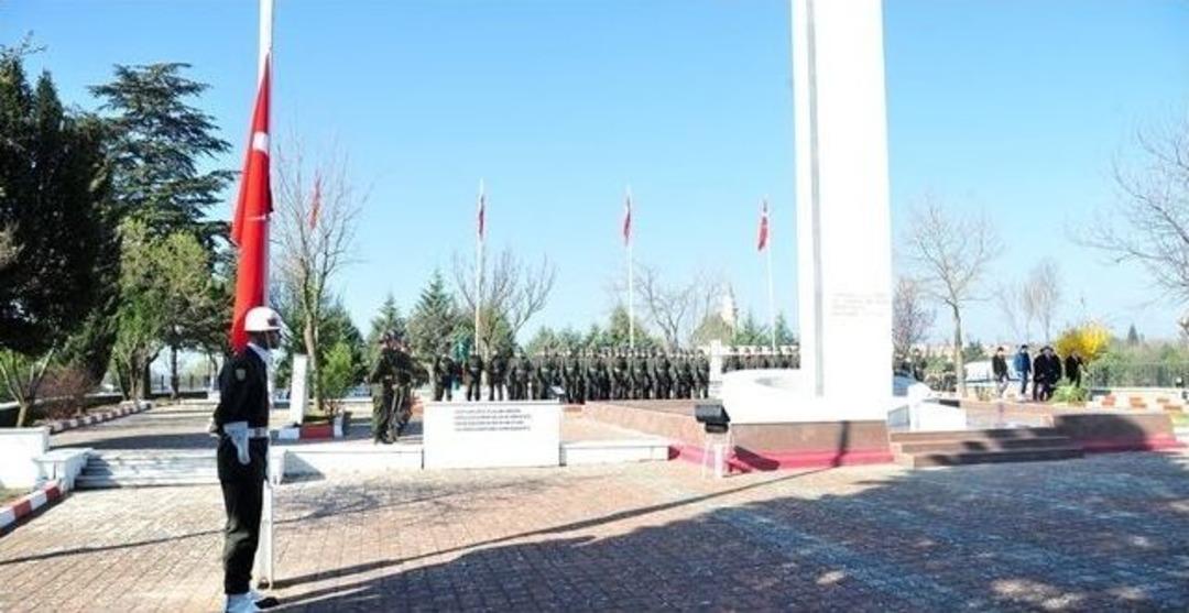&Ccedil;anakkale Şehitleri Anıldı