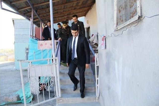 Kaymakam Kazez, Şehit Ailelerini Ziyaret Etti 2