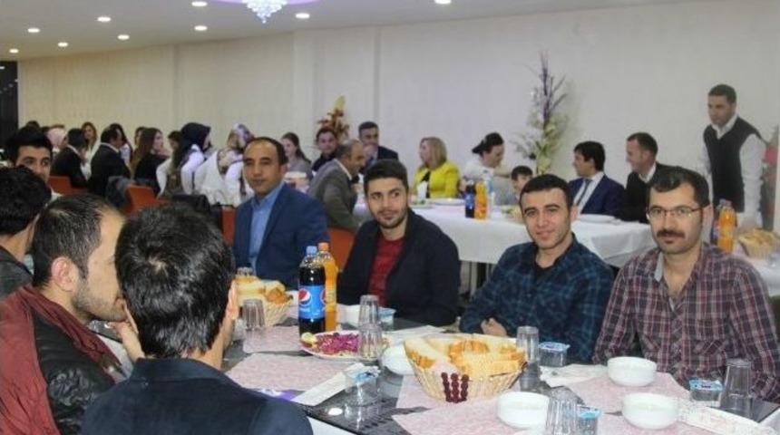 Başkale&rsquo;de Tıp Bayramı Kutlandı