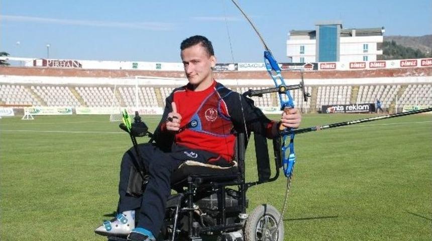 Bedensel Engelli Ok&ccedil;unun Hedefi D&uuml;nya Şampiyonluğu