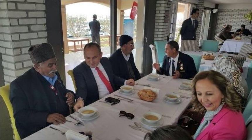 Didim&rsquo;de Protokol Şehit Aileleri Ve Gazilerle Yemekte Biraraya Geldi