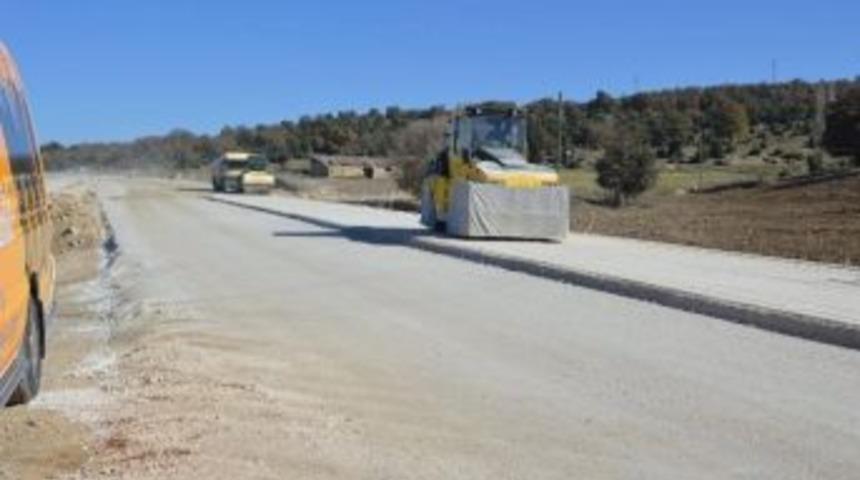 Emet-&ccedil;avdarhisar Karayolu 650 G&uuml;nde Tamamlanacak