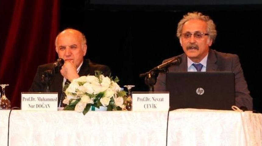 Troya&rsquo;dan &Ccedil;anakkale&rsquo;ye &Ouml;zg&uuml;rl&uuml;k M&uuml;cadelesi