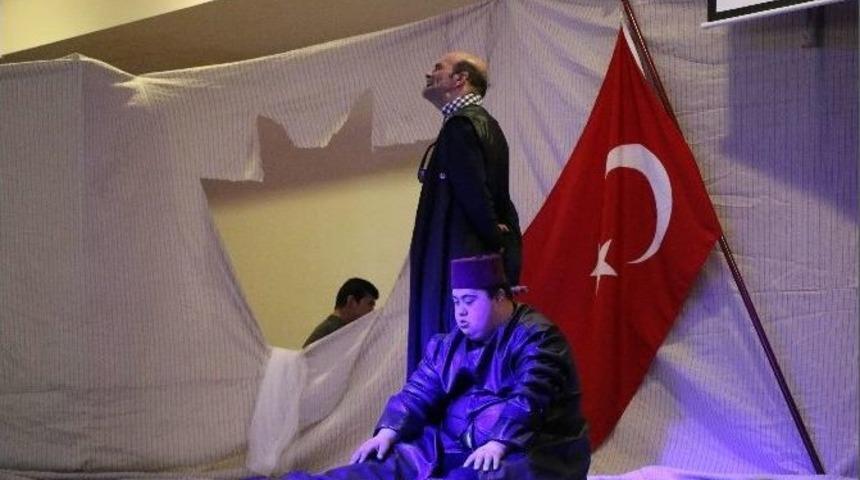 &Ouml;zel &Ccedil;ocuklar &Ccedil;anakkale Savaşını Canlandırdı