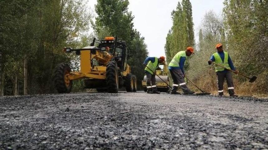 Sivas İl &Ouml;zel İdaresi&rsquo;nden Kırsala 16 Milyon Lira Yatırım