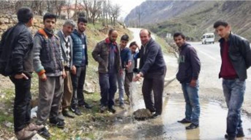 &Ccedil;imenli K&ouml;y&uuml; Yeni Su Şebekesine Kavuştu