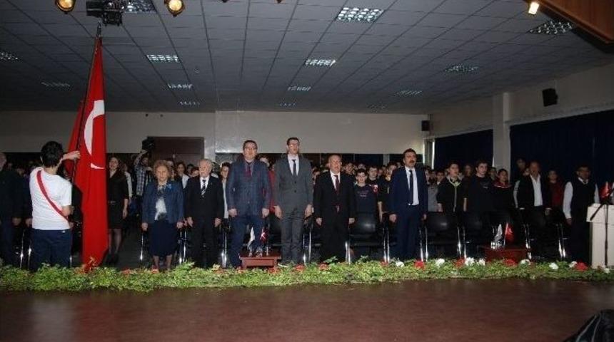 Gkv &Ouml;ğrencilerinden &rsquo;geri D&ouml;nmeyi D&uuml;ş&uuml;nmediler&rsquo; Oratoryosu