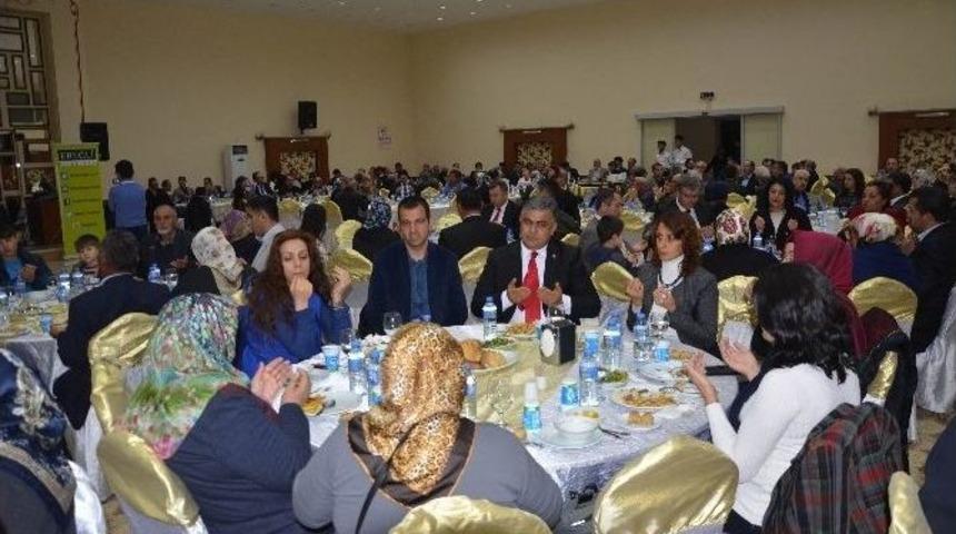 Ereğli&rsquo;de Şehit Aileleri Ve Gaziler Onuruna Yemek