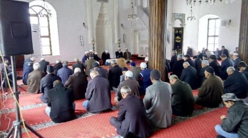 Şehitler İ&ccedil;in Mevlit