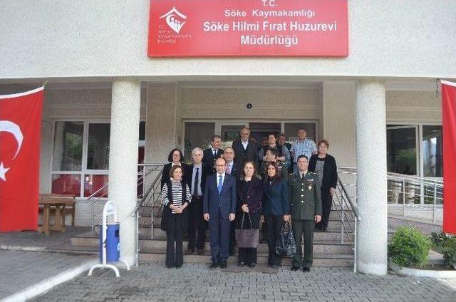 Söke İlçe Protokolünden Huzur Evi’ne Yaşlılar Haftası Ziyareti