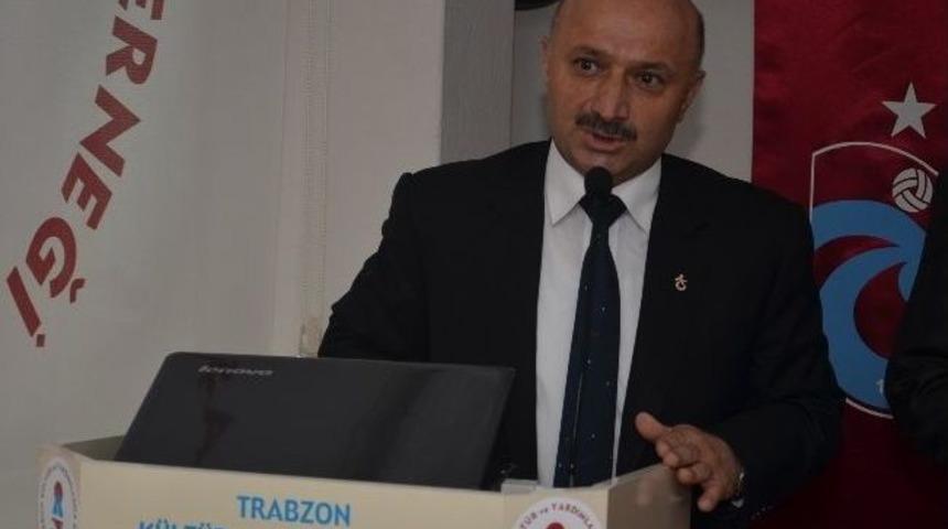 Trabzon K&uuml;lt&uuml;r Ve Yardımlaşma Derneği M.akif Ve &Ccedil;anakkale Konulu Konferans D&uuml;zenledi