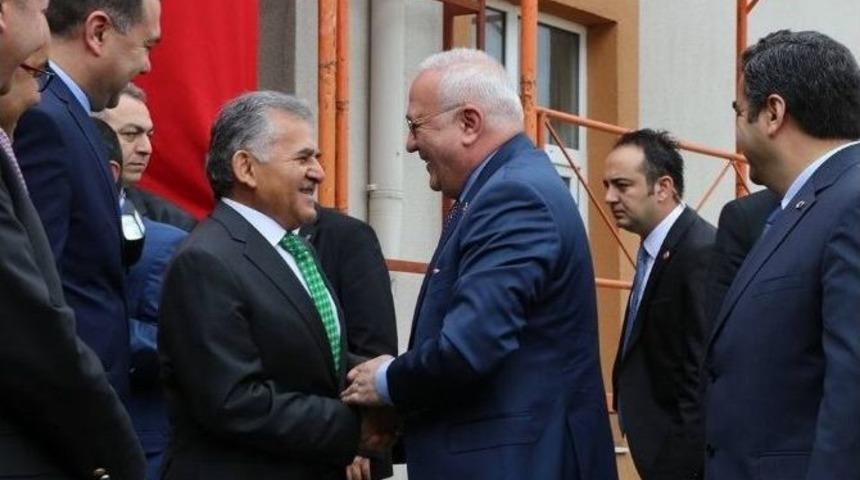 Başkan Memduh B&uuml;y&uuml;kkılı&ccedil; Serbest B&ouml;lge&rsquo;de