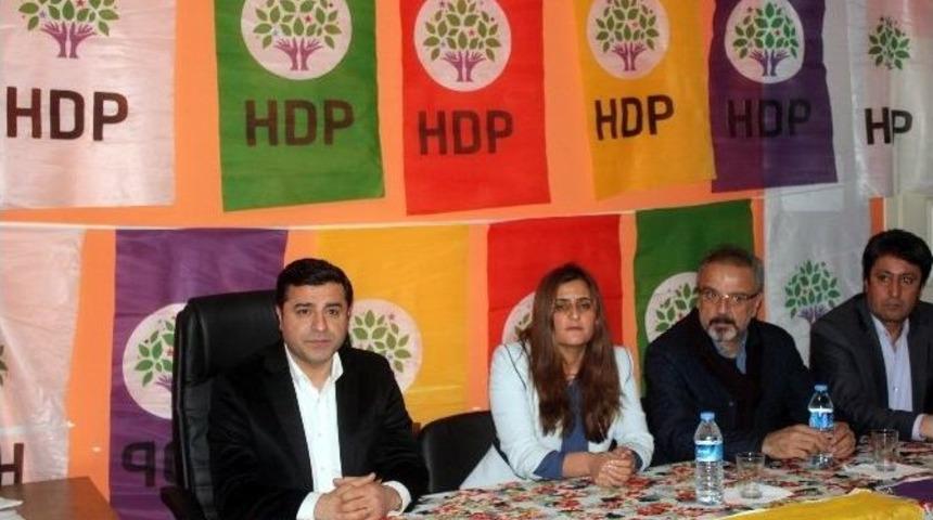 Hdp Eş Genel Başkanı Selahattin Demirtaş: