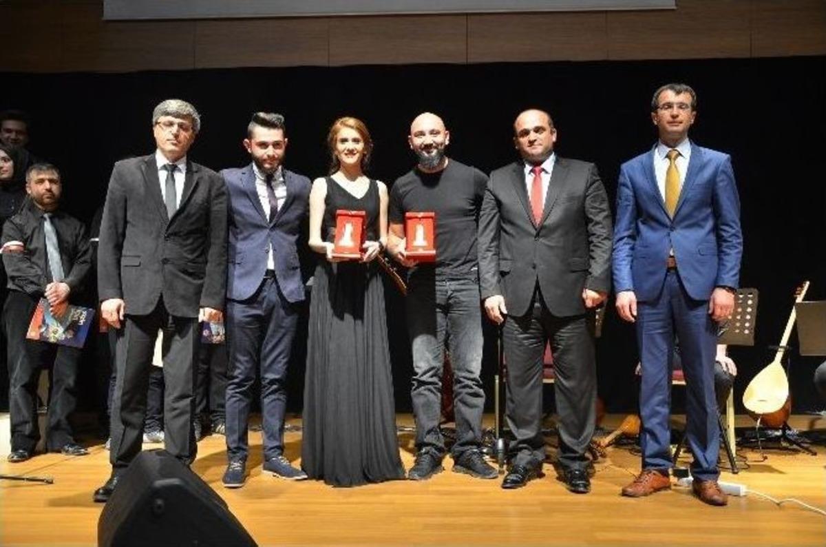 Boz&uuml;y&uuml;k Belediyesi&rsquo;nden Kahramanlık T&uuml;rk&uuml;leri Konseri