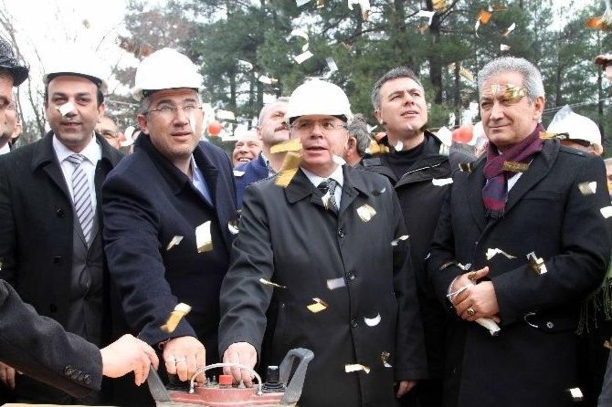 Vali &Ccedil;i&ccedil;ek, K&ouml;yceğiz&rsquo;de Temel Atma T&ouml;renine Katıldı