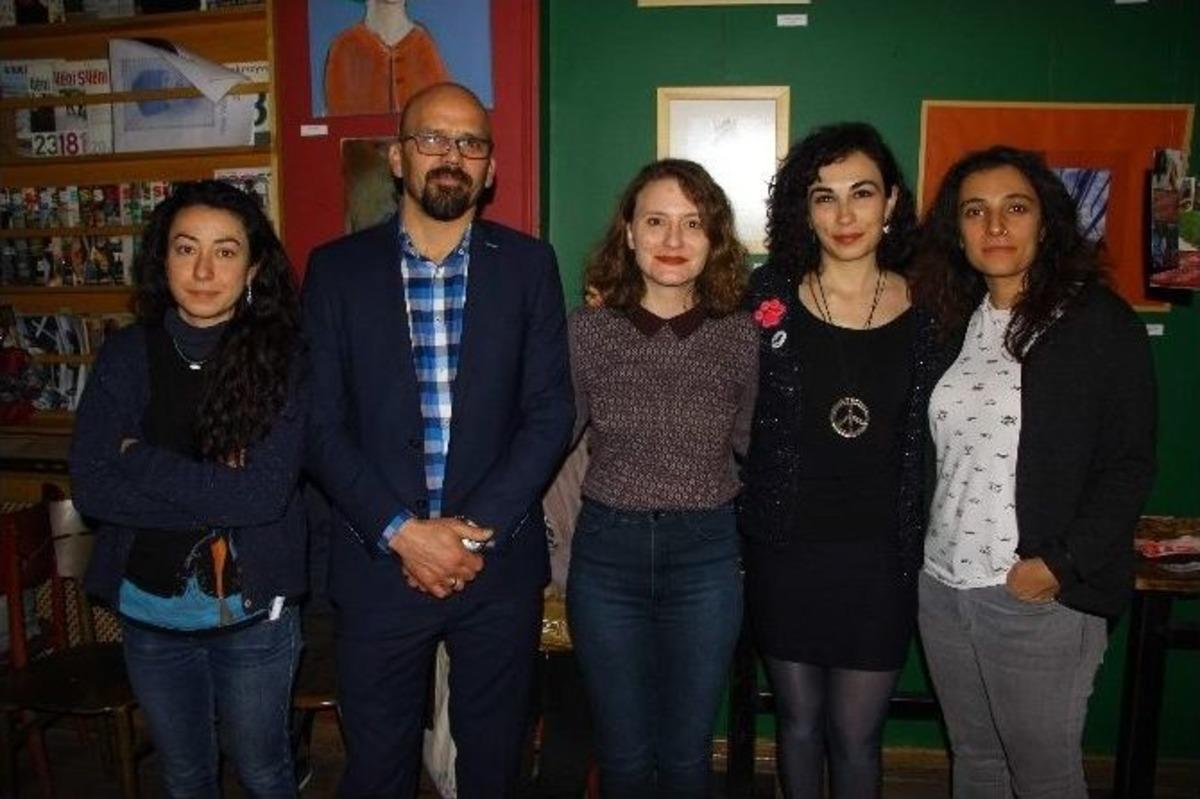 Sanatseverler İle Hayvanseverler Bu Sergide Bir Araya Geldi