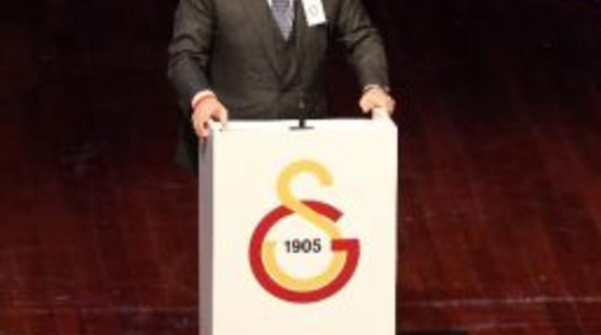 Dursun &Ouml;zbek, Genel Kurulda Yapılan Eleştirilere Cevap Verdi