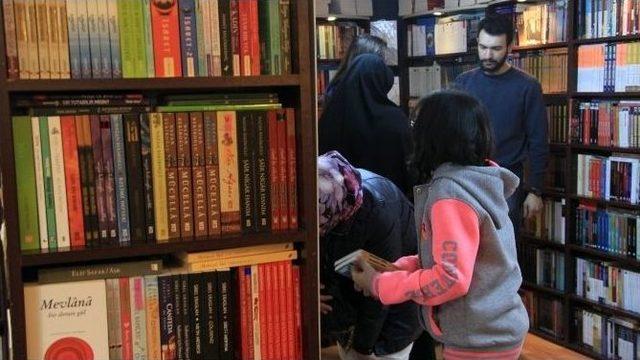 Kütahya’da 10 Bin Kişi Kitap Kiraladı 1