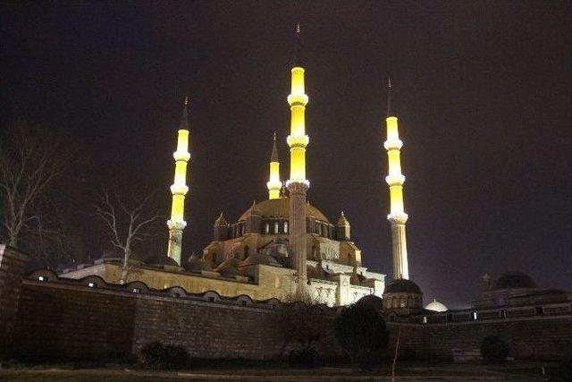 Tarihi Selimiye Camii’nde ’iklim Değişikliği’ Eylemi