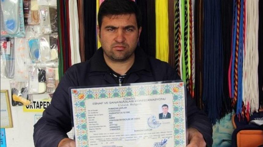 Ustalık Belgeli Ayakkabı Boyacıları