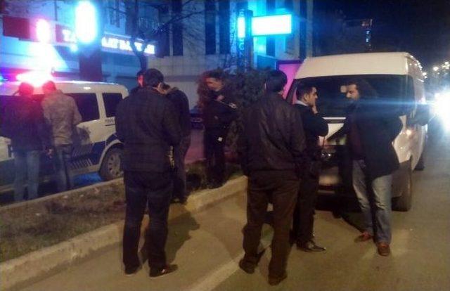 Şüpheli Minibüs Polisi Harekete Geçirdi