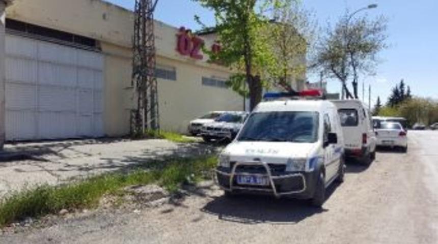 Kadirli&rsquo;de Un Fabrikasından Hırsızlık