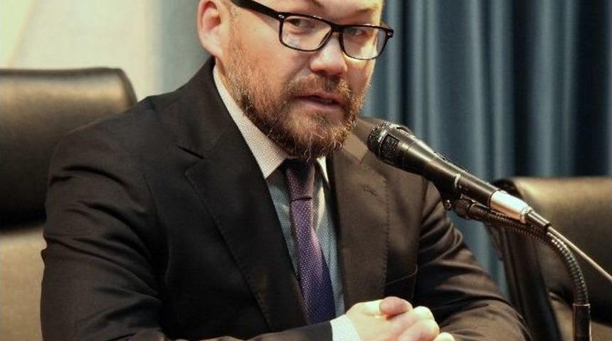 &ldquo;t&uuml;rk K&uuml;lt&uuml;r&uuml;nde Kamlık&rdquo; Konferansı D&uuml;zenlendi