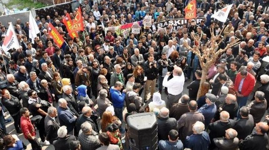 K&uuml;rk&ccedil;&uuml;, İzmir&rsquo;deki Nevruz&rsquo;da Konuştu