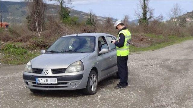 Çaycuma İlçe Emniyet Müdürlüğü Denetimlere Aralıksız Devam Ediyor 1