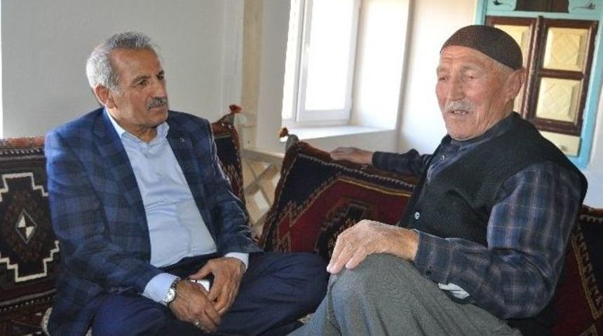 Ak Parti Malatya Milletvekili Mustafa Şahin;