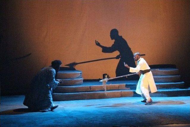 &rsquo;omar Bin Hattab&rsquo; Samsun&rsquo;da Sahnelendi 2