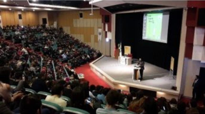 Erbakan Malko&ccedil;, Ad&uuml; Gen&ccedil;lere Tavsiyelerde Bulundu