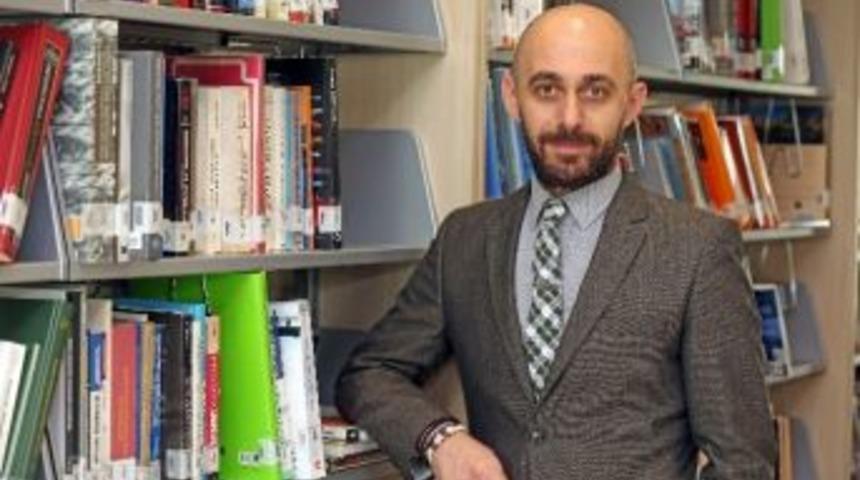 O Akademisyen D&uuml;nyada İngilizceye Y&ouml;n Verecek 30 Lider Arasında