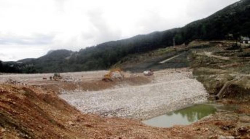 Kaş İkizce Barajının Y&uuml;zde 85&rsquo;i Tamamlandı