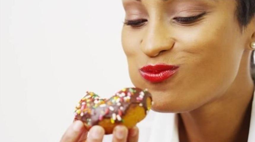 Yarım Saatte Sigara Ve Şeker Bağımlılığından Kurtulmak M&uuml;mk&uuml;n